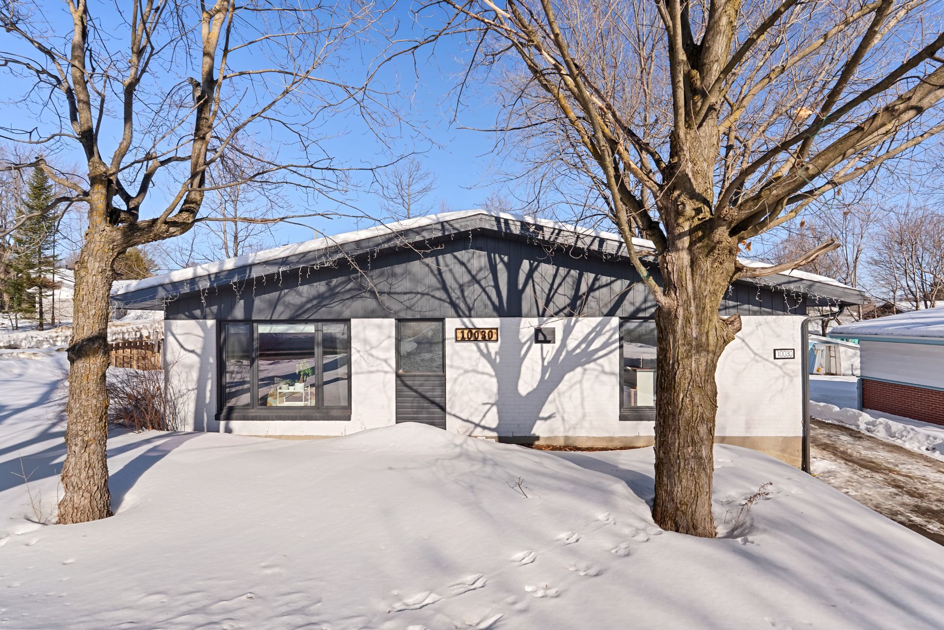 10030 Rue St-Charles