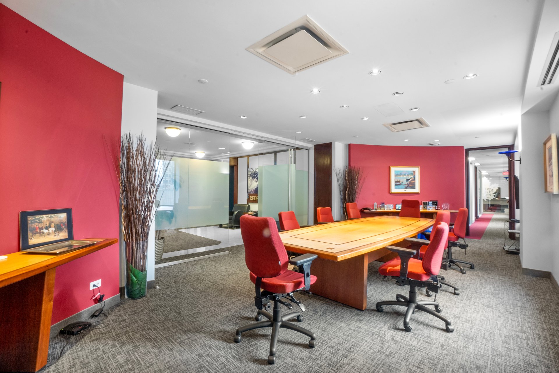 #700P - 1555 Rue Peel