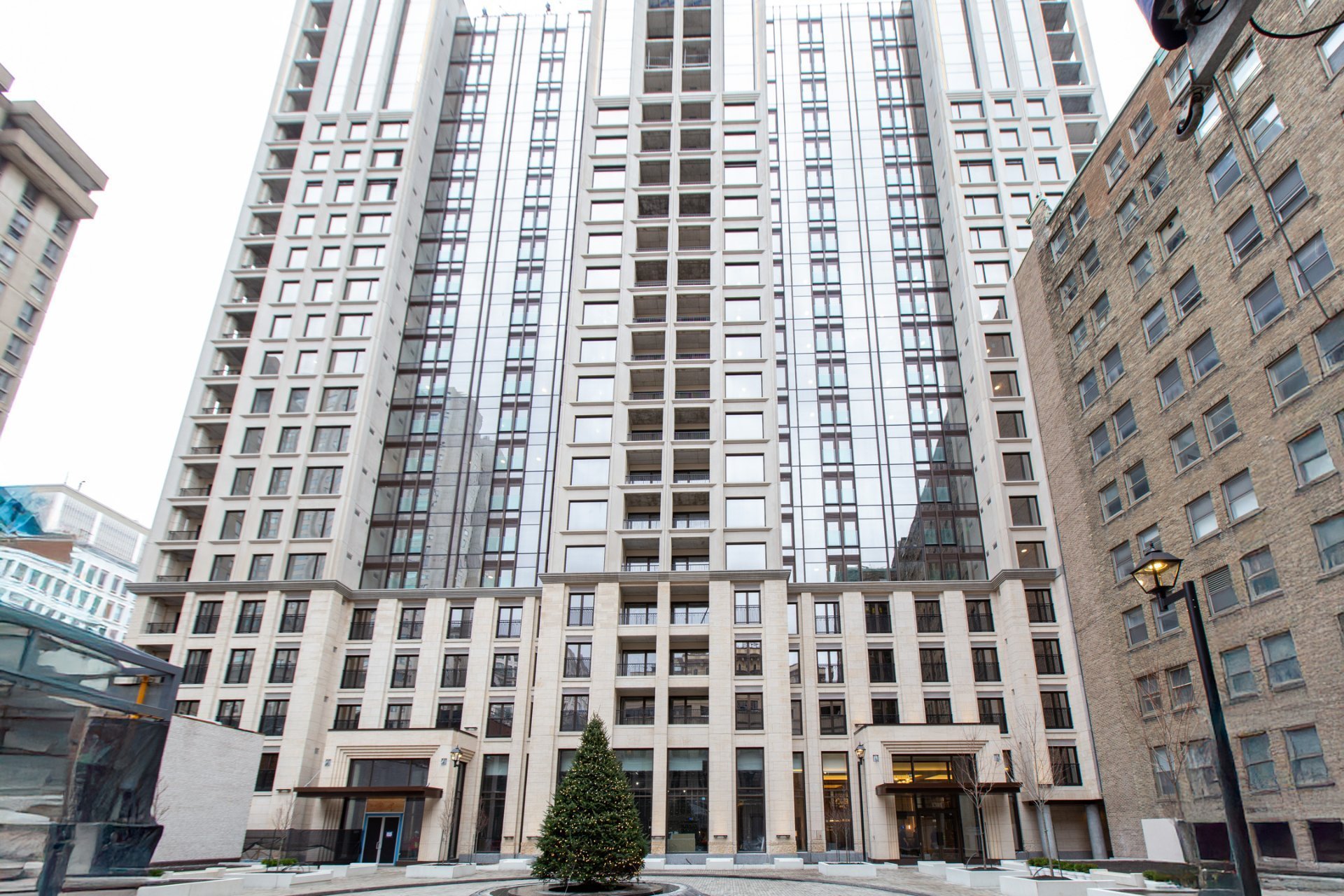 #523 - 1518 Rue Sherbrooke O.