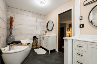 Salle de bains attenante à la CCP