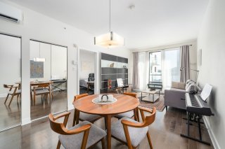 #501 - 7361 Av. Victoria