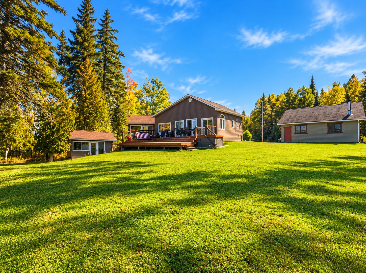 951Z Ch. du Lac-des-Quinze — photo 1