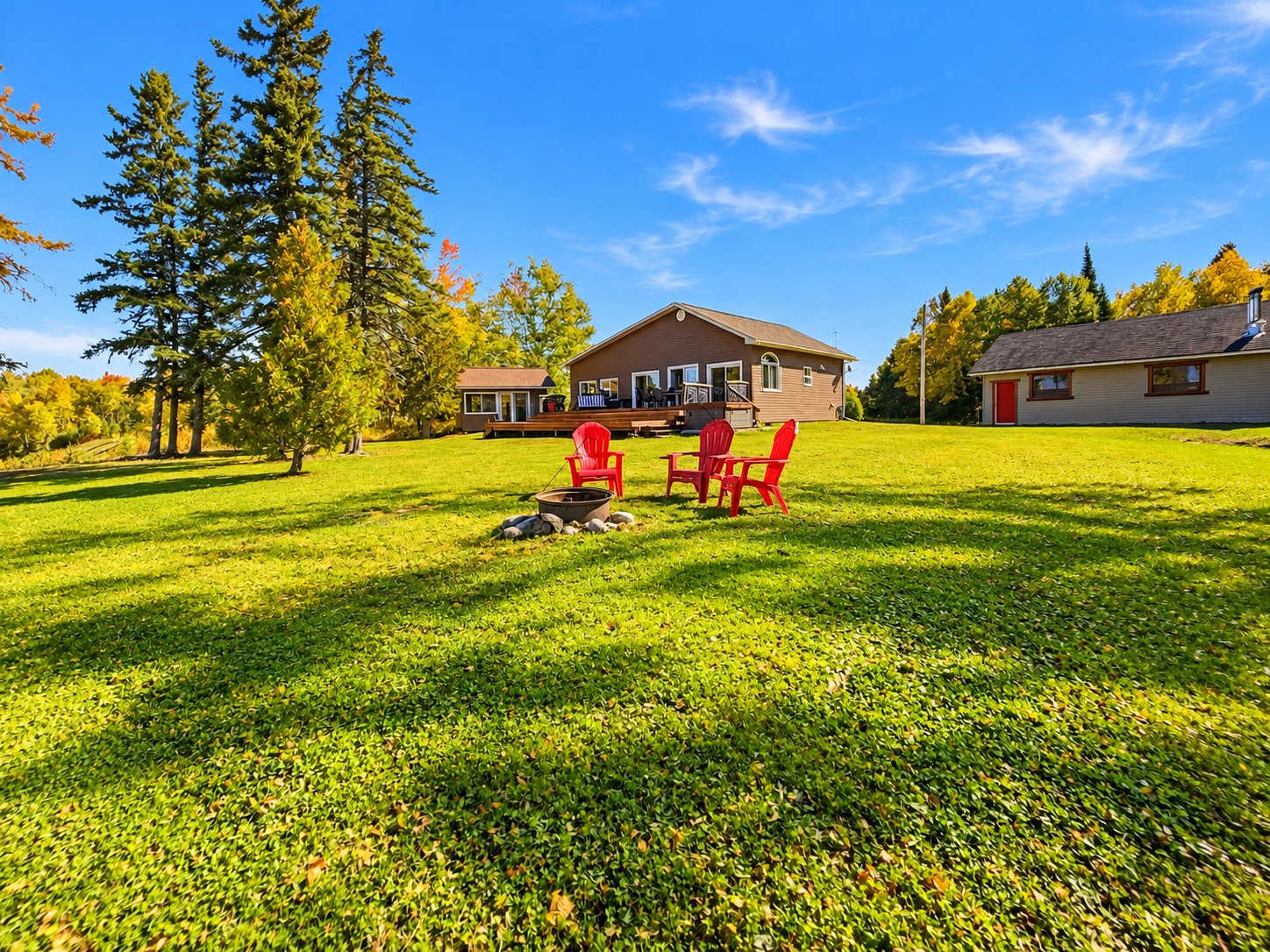 951Z Ch. du Lac-des-Quinze — photo 3