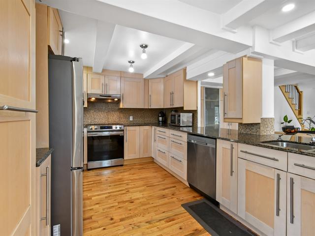 84 Rue Ste-Anne