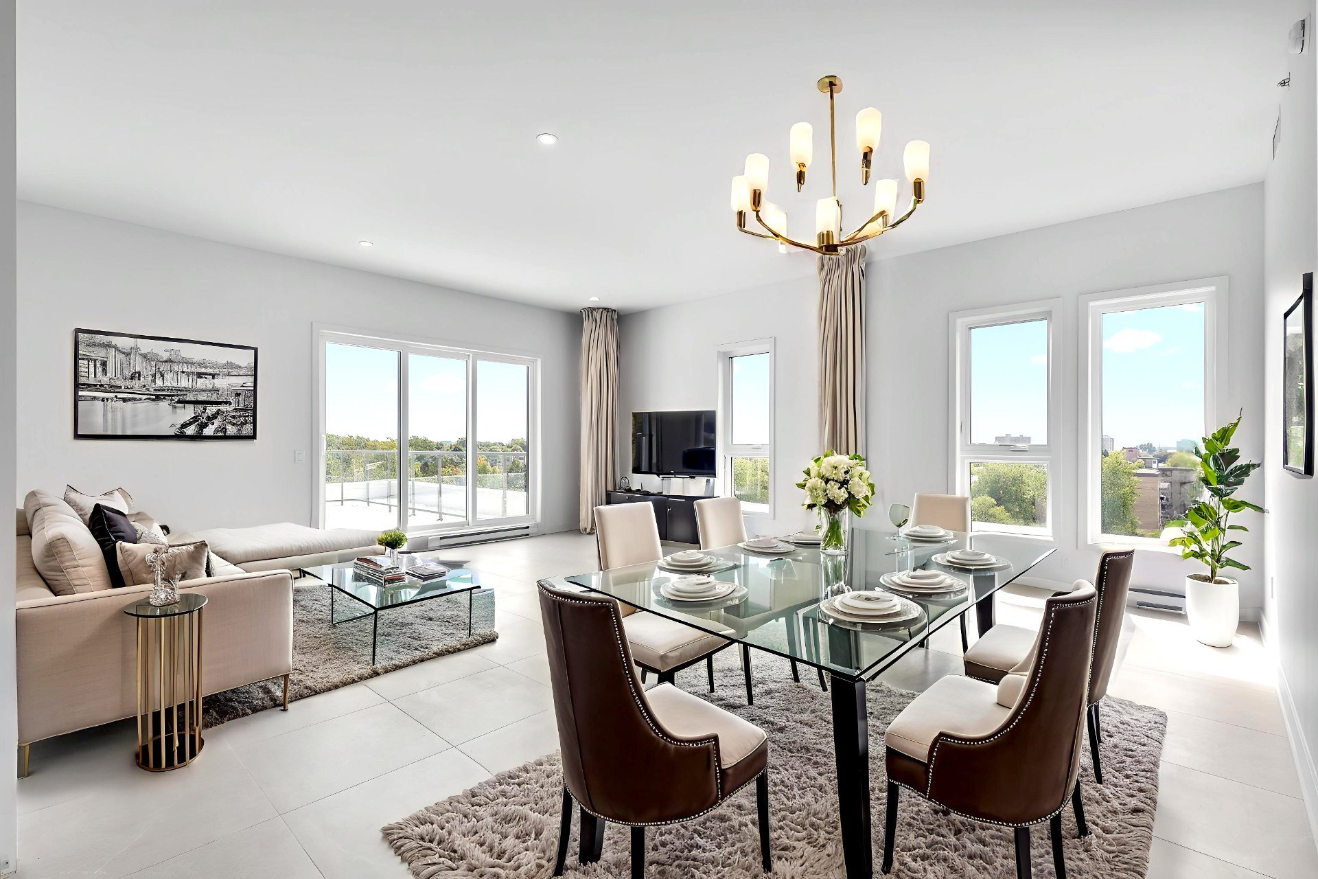 #613(1) - 2030 Rue Lucien-Thimens