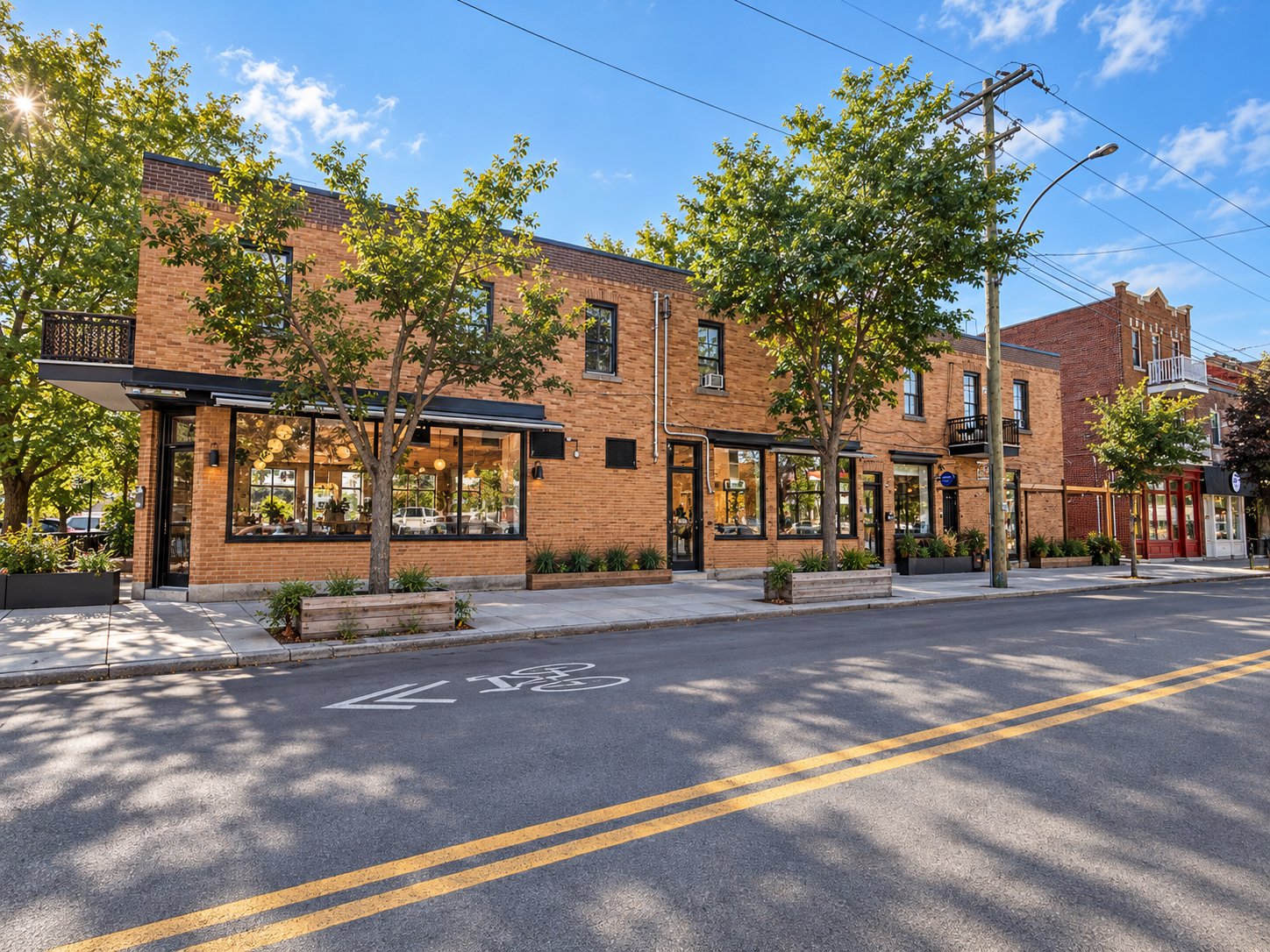 6696 Rue De St-Vallier