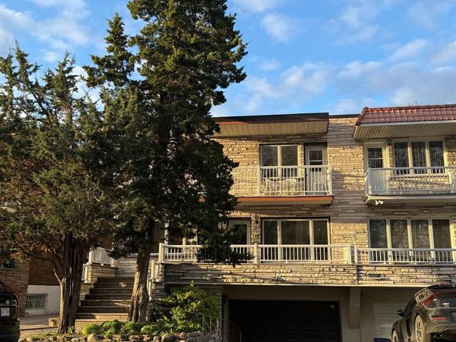 8067 Rue De Normanville