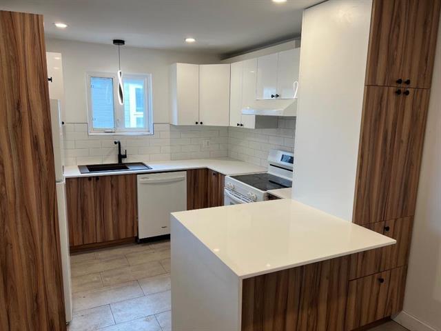 1012 Rue St-Thomas