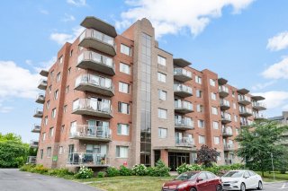#302 - 480 Boul. Galland