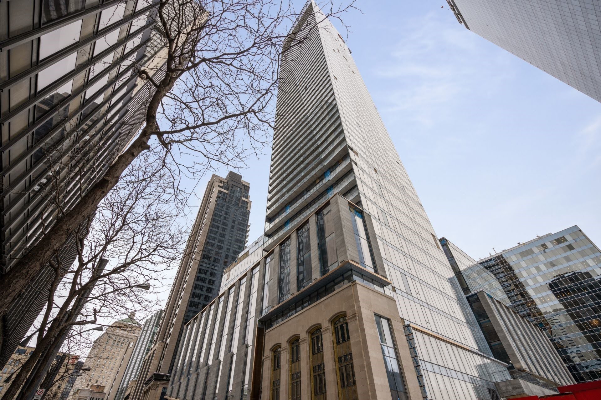 #3709 - 720 Rue St-Jacques