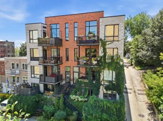 #401 - 2650 Rue Nicolet