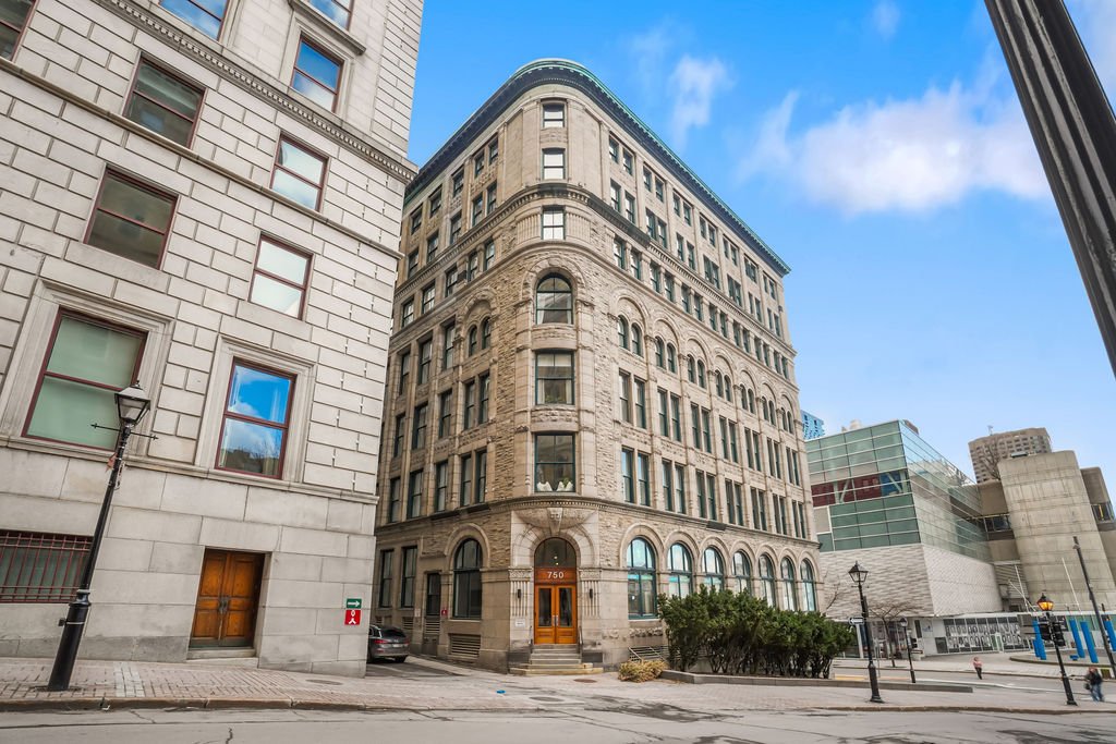 #72 - 750 Côte de la Place-d'Armes