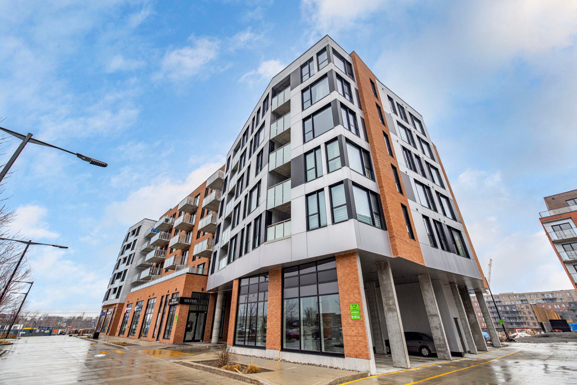 #205 - 5388 Boul. Henri-Bourassa O.