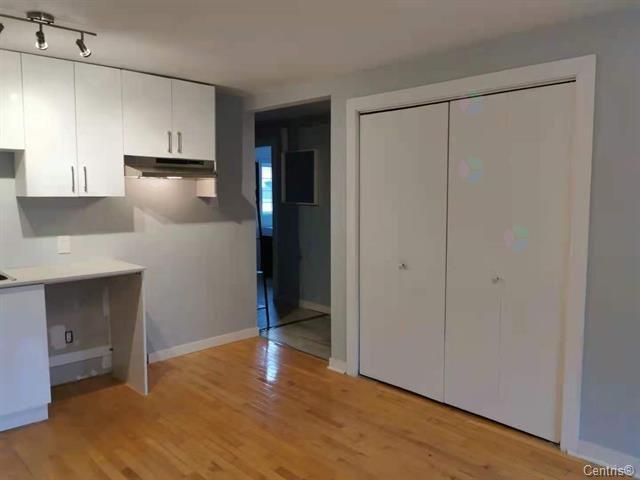 1570 Rue Ste-Hélène