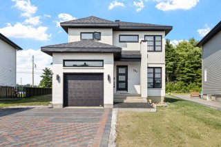504 Av. de la Traversée