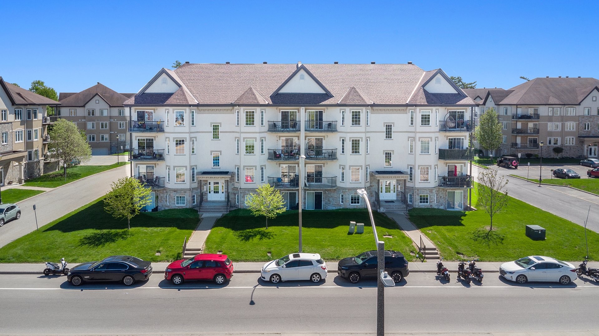 #101 - 465 Rue de Cannes