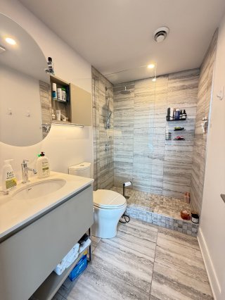 Ensuite bathroom
