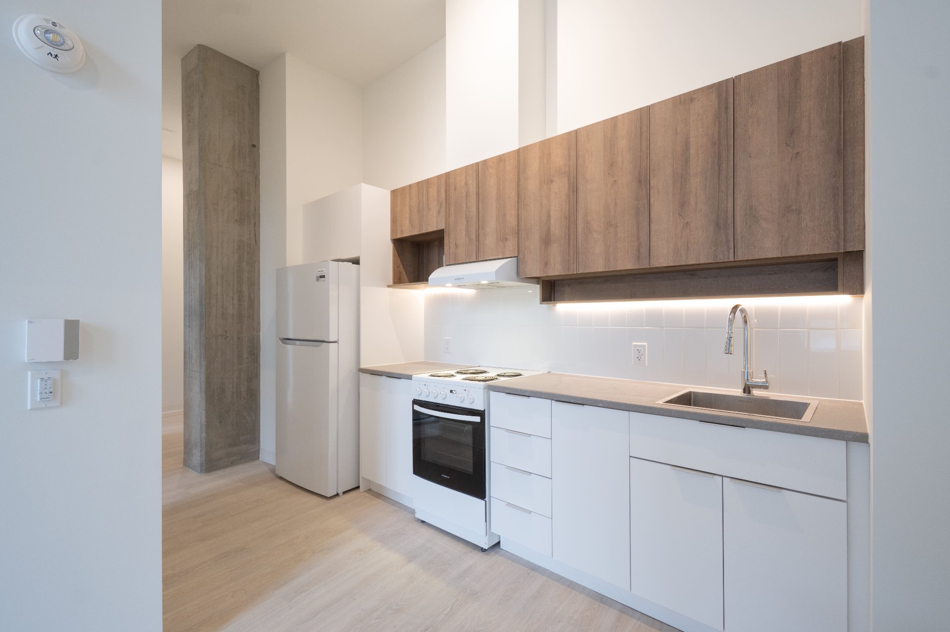#302 - 2566 Rue St-Patrick