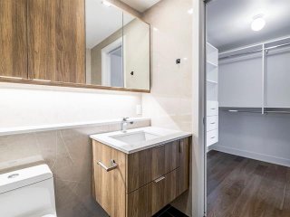 Ensuite bathroom