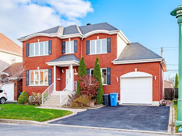 7288 Rue des Perce-Neige