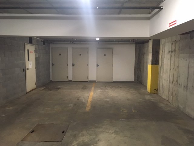 825C Boul. René-Lévesque E.