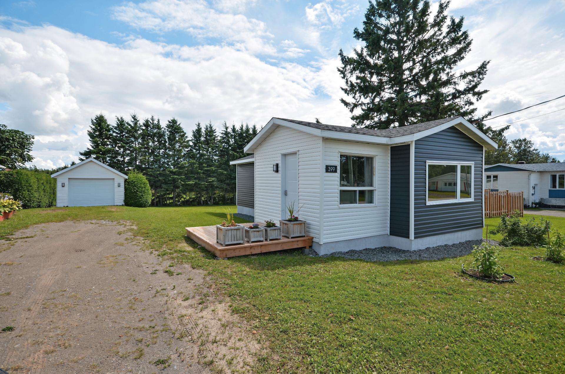 399 Rue Principale