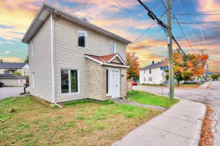 289 Rue St-André