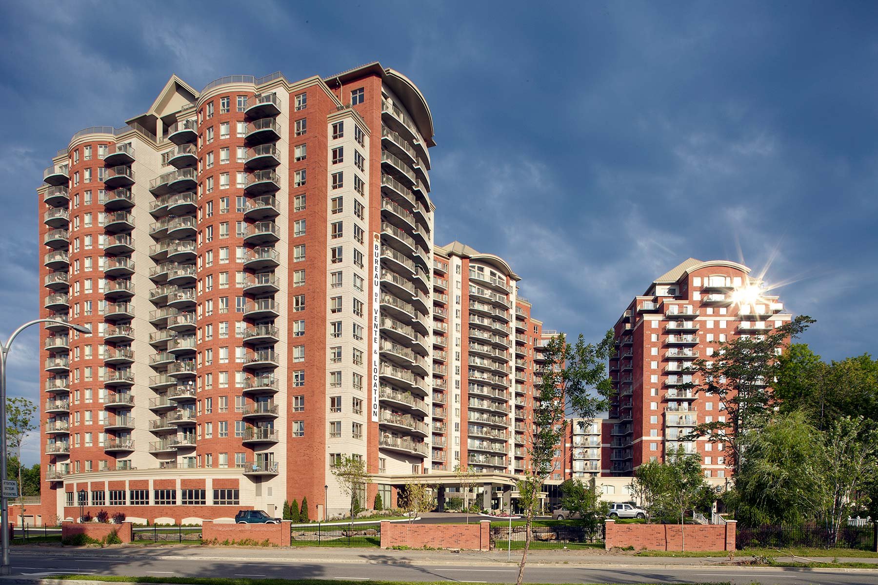 #201 - 3045 Boul. Notre-Dame