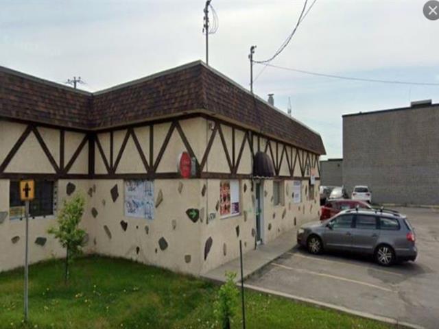 5700 Boul. Industriel