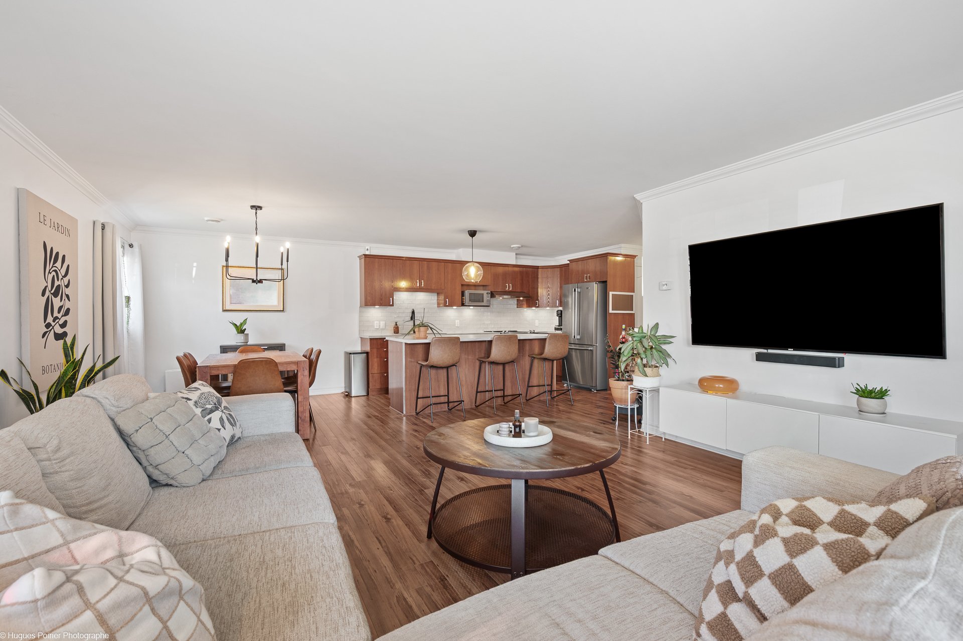 #102 - 225 Rue Bohémier