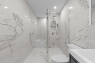 Ensuite bathroom