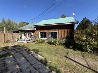 2817 Rue Elmer