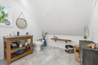 Salle de bains attenante à la CCP