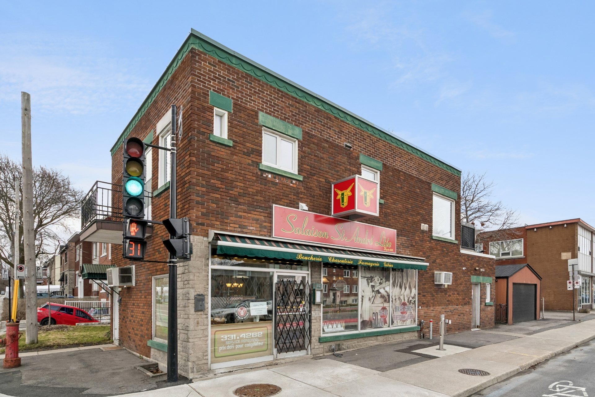 282 Boul. Henri-Bourassa O.