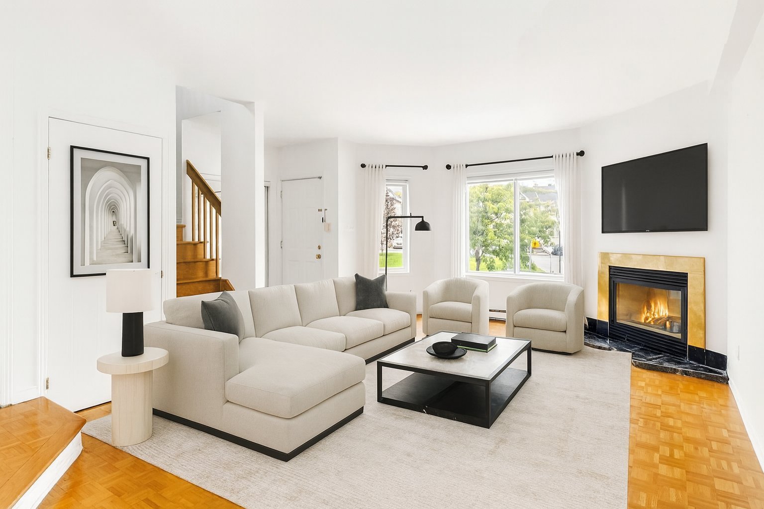 Joelle Bitar / #18129565