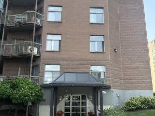 #209 - 505 Rue St-Francois