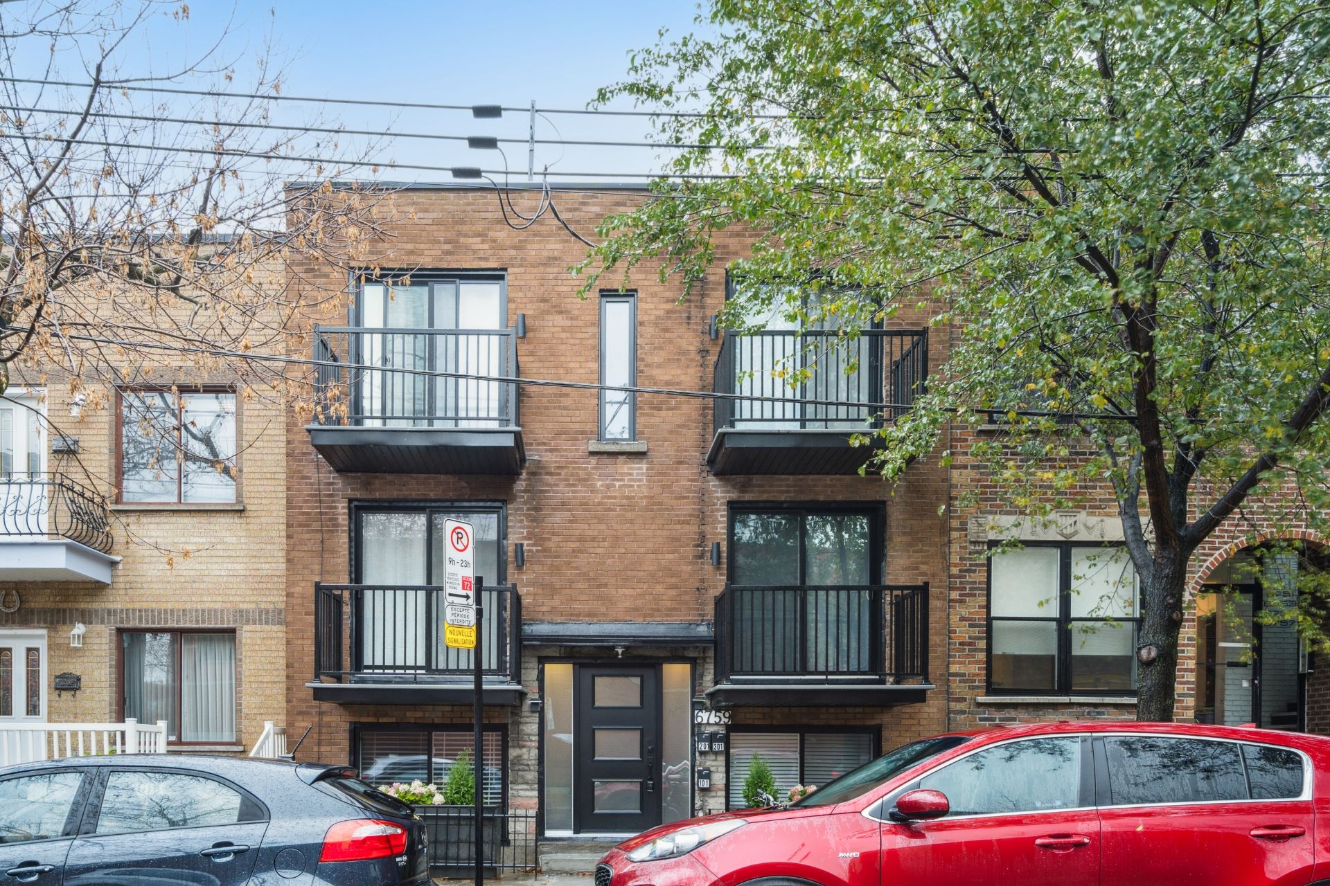 #301 - 6759 Rue Waverly