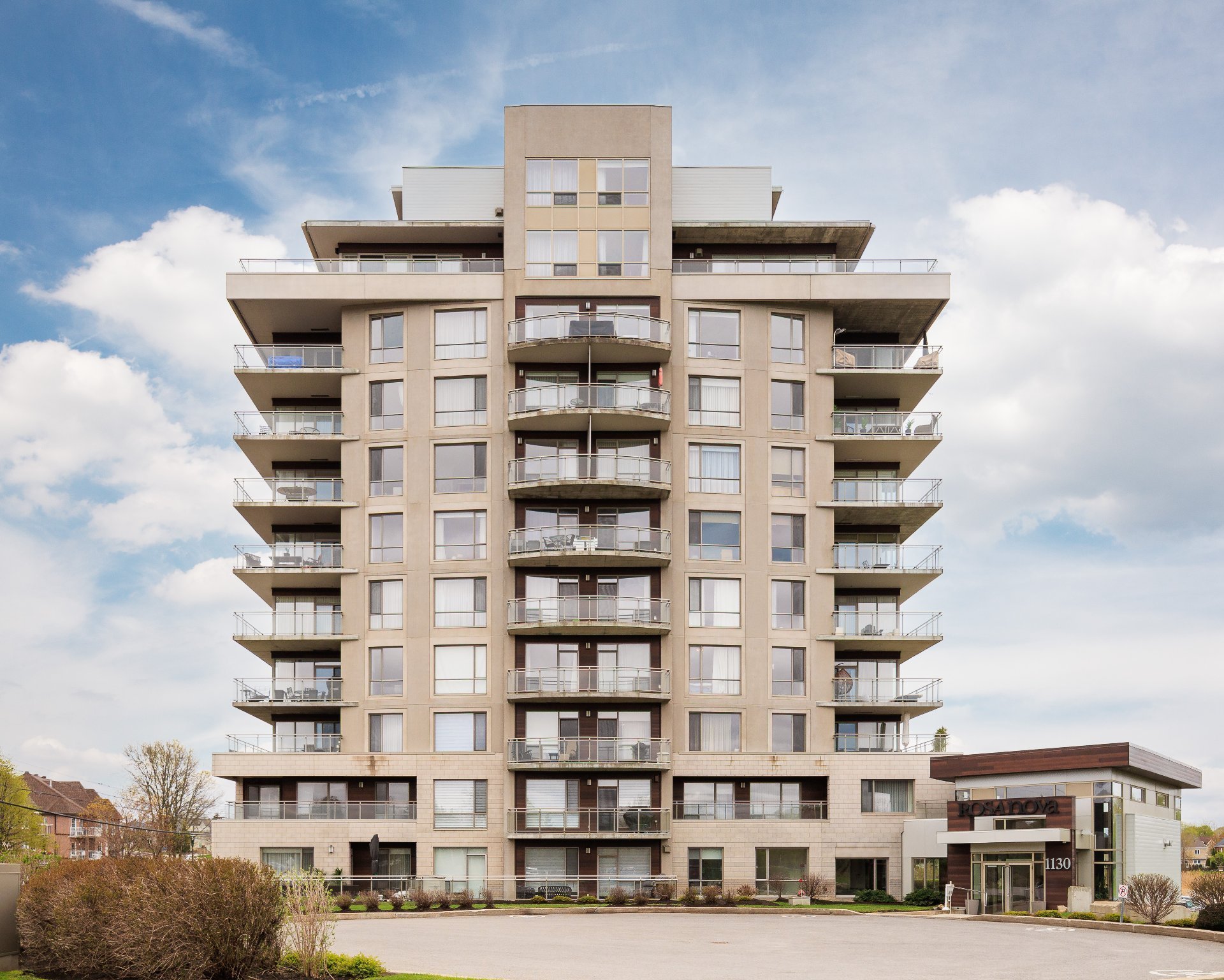 #702 - 1130 Boul. Mattawa