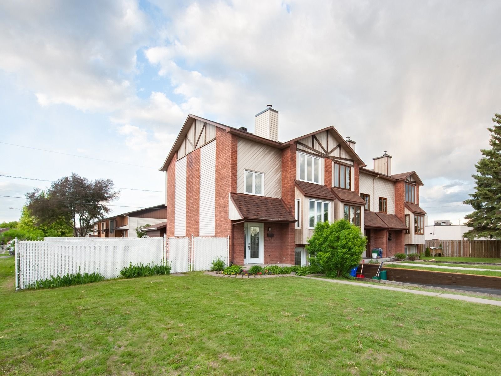 38 Rue de Sillery