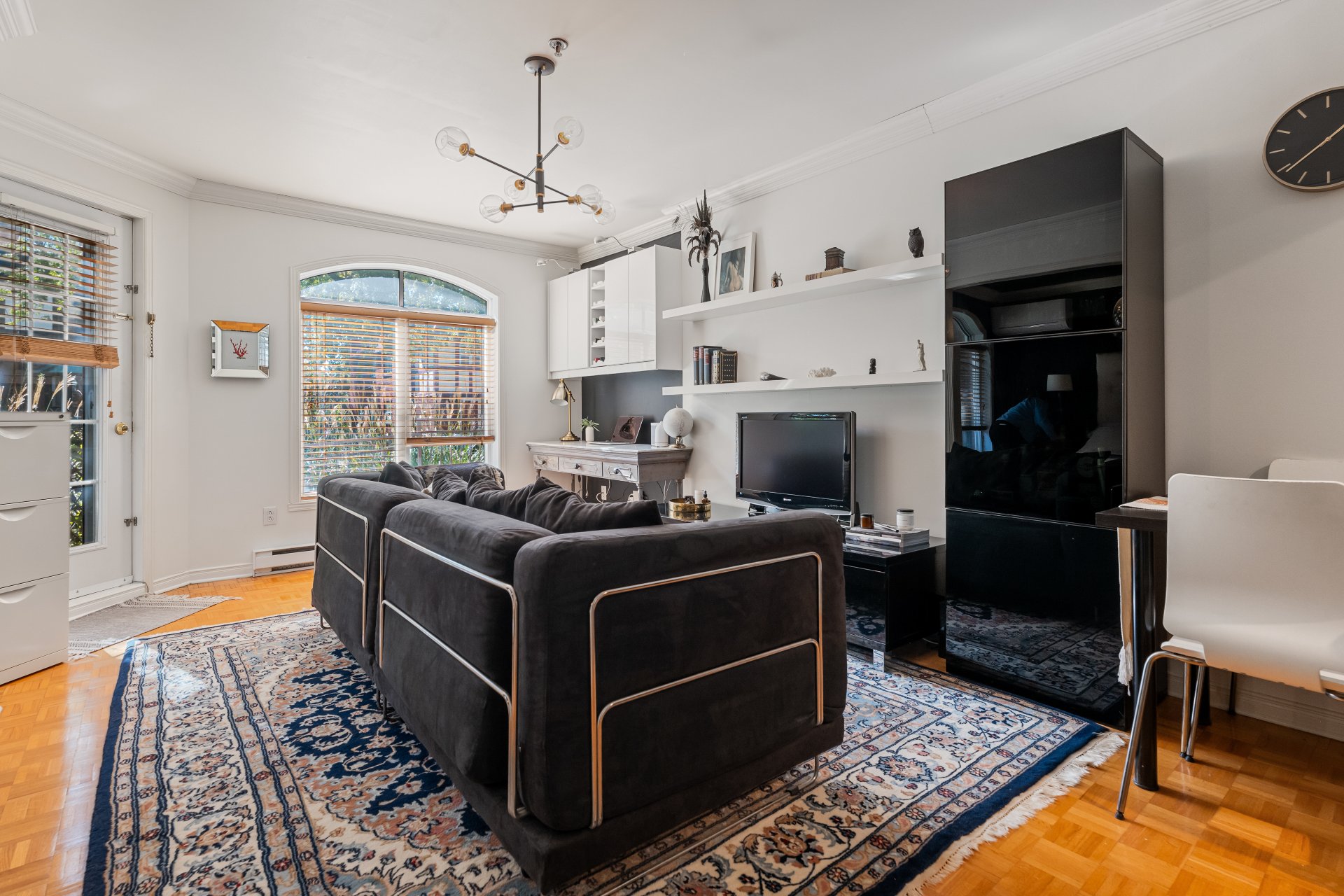 #108 - 4877 Av. Wilson