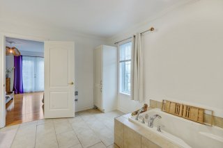 Ensuite bathroom