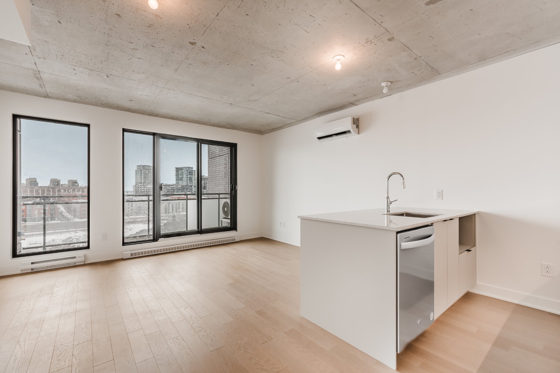 #701 - 1220 Boul. René-Lévesque E.