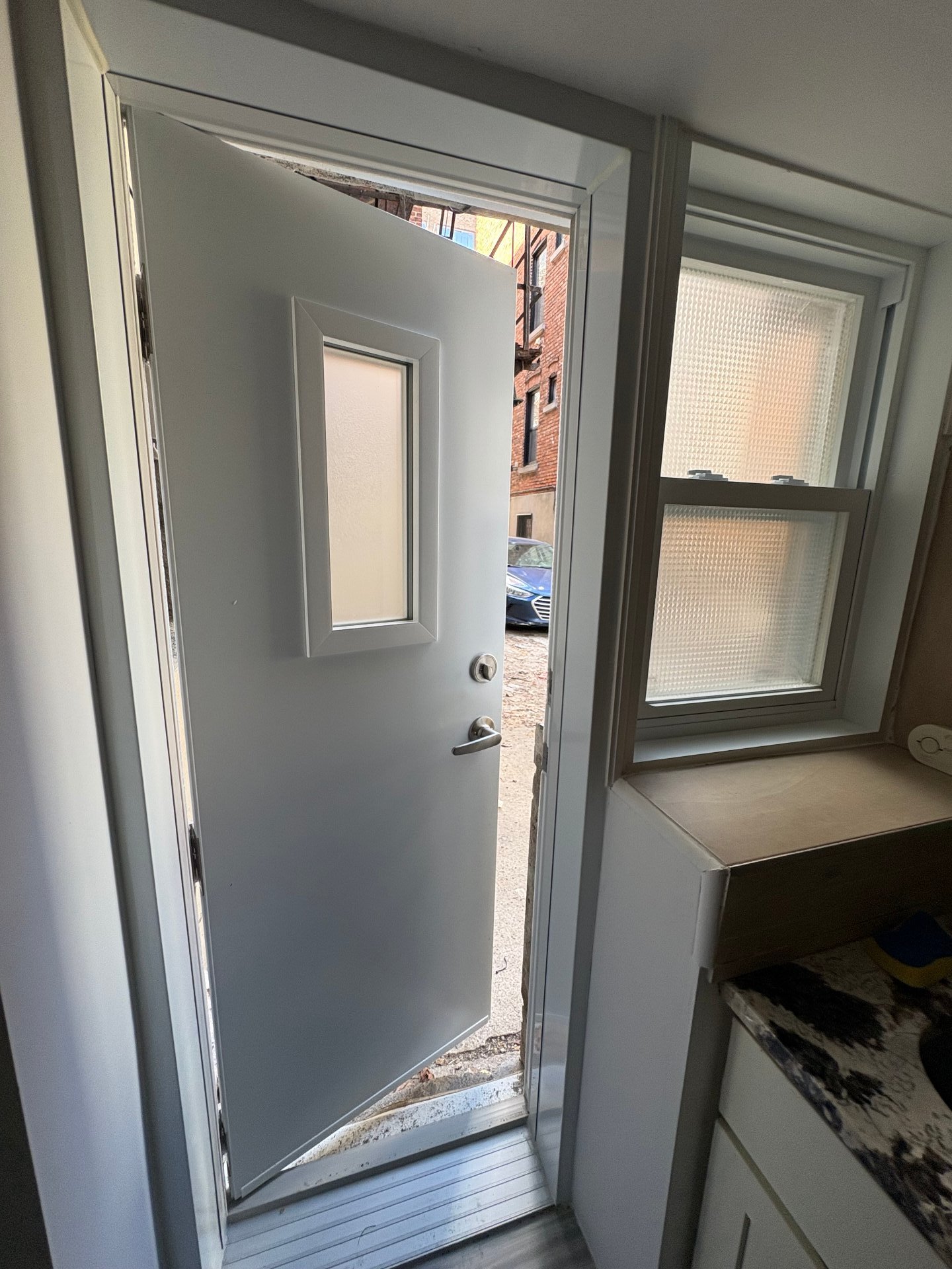 #18 - 2027 Boul. Édouard-Montpetit