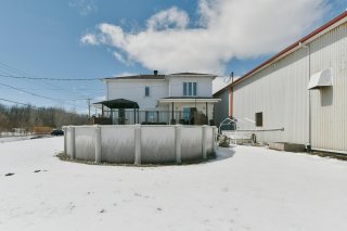 Extérieur