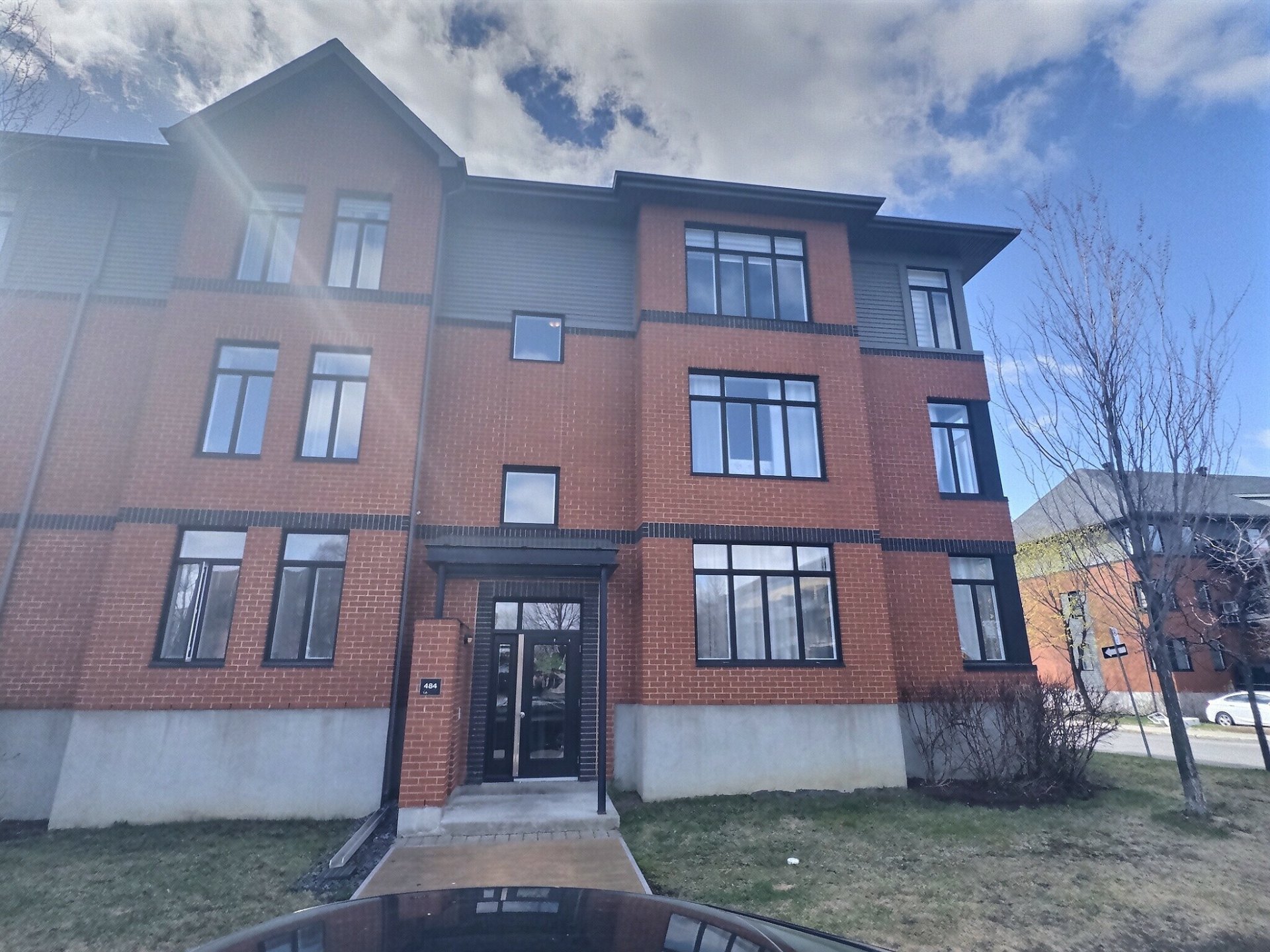 #3 - 484 Av. Mousseau-Vermette