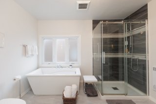 Ensuite bathroom
