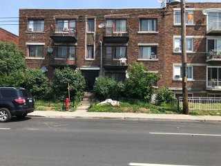 8235 Boul. de l'Acadie