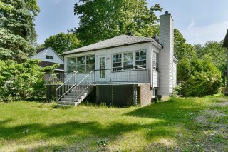 1766 Rue Riviera