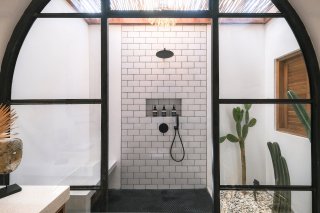 Ensuite bathroom