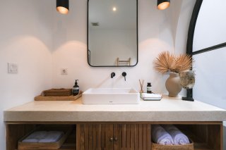Ensuite bathroom